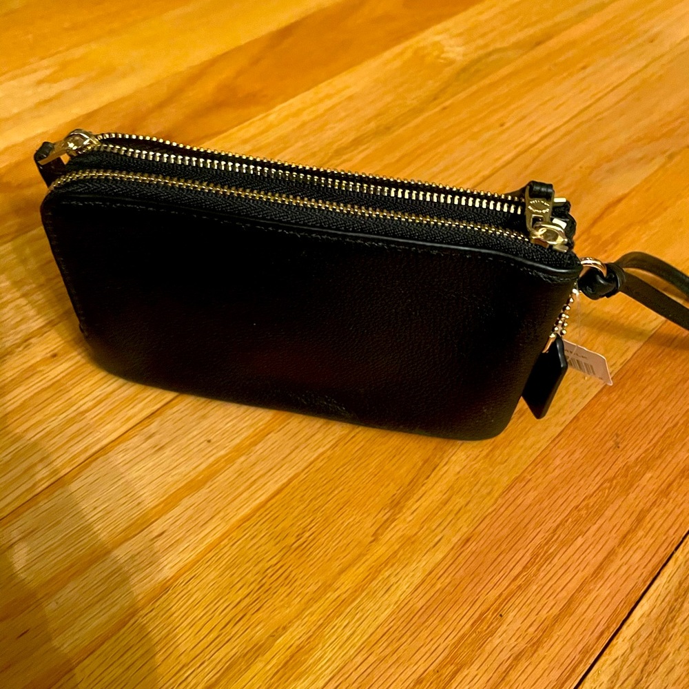 COACH black wristlet w/gold zippers - Picture 12 of 14